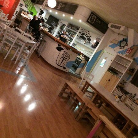 Pub 2000, Ristorante-Pizzeria