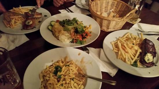 Gaststatte Wohnzimmer