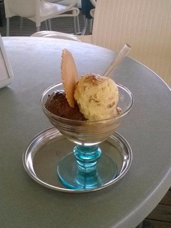 Gelateria Bar Paradiso