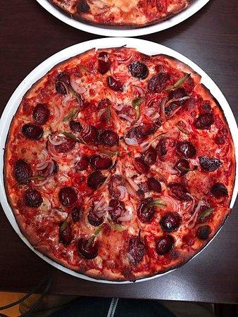 Liderc Cafe and Pizzeria