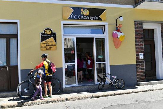 Ciccio Passami il Gelato