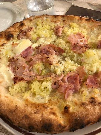 Pizzeria Aquila Di Procentese Giulia