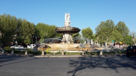 Statua di Paul Cézanne
