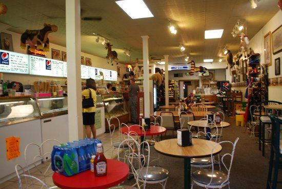 Peters Cafe and Bakery