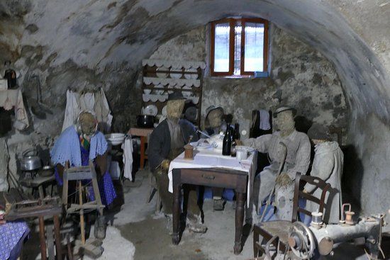 Mostra Uomini e Pietre