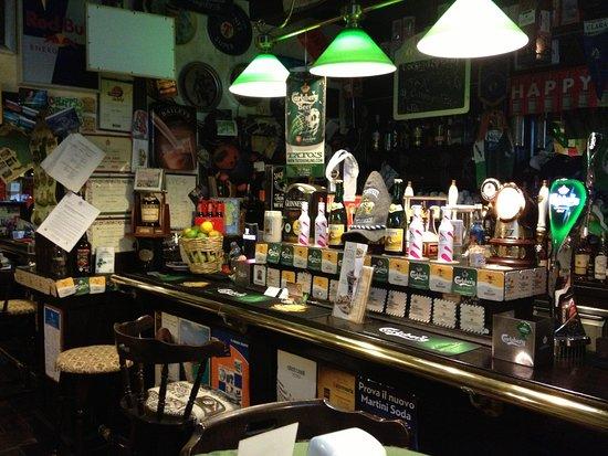 Tato's Irish Pub Shop