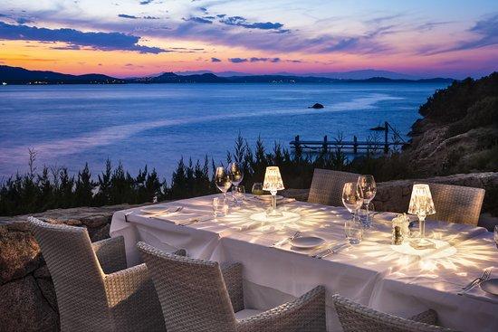 Rocca Beach Restaurant