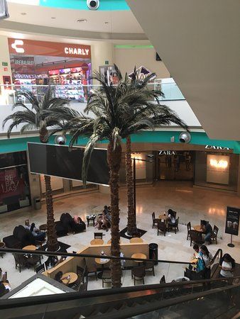 Centro commerciale Galerias Diana