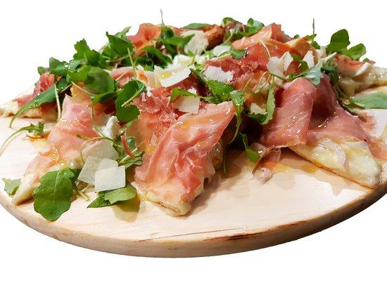 Anthony's Pizzeria Cocktail Bar