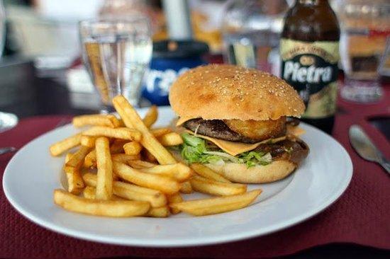 Calvi Burger