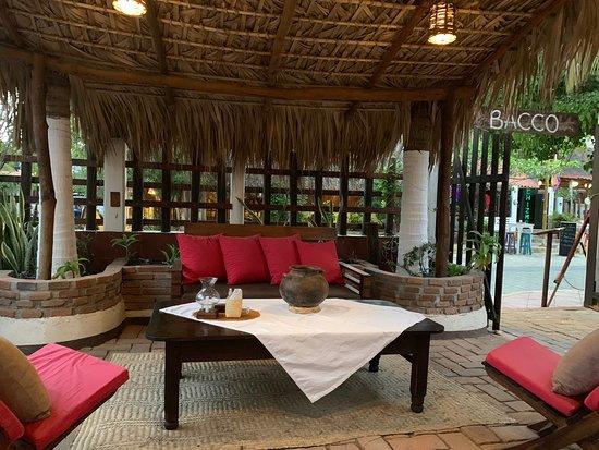 Bacco Restaurante Pizzeria Bar & Grill