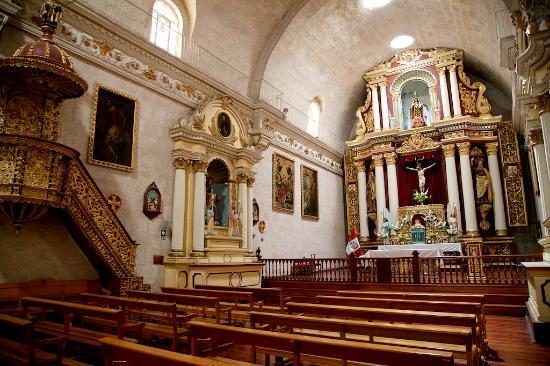 Convento e Museo dell'arte coloniale di Santa Teresa