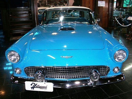 Hollywood Dream Cars - Automobile Museum