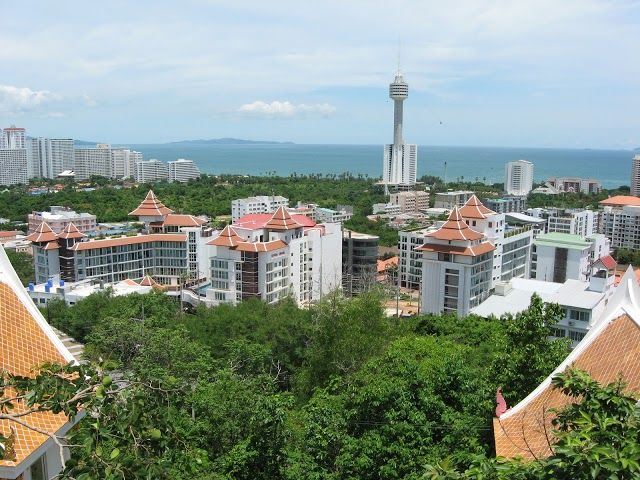 Tempio del grande Buddha Wat Phra Yai