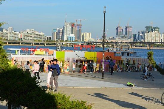 Yeouido Hangang Park