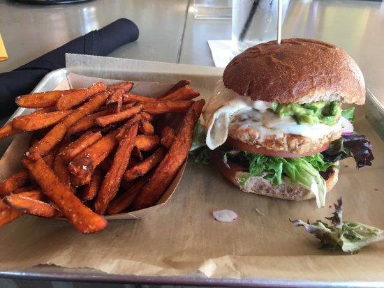 Burger Tap & Shake Foggy Bottom