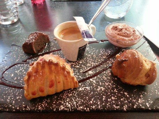 Monplaisir Côté Cour