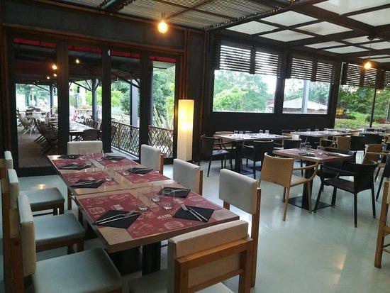 Mami Burger and Pizza