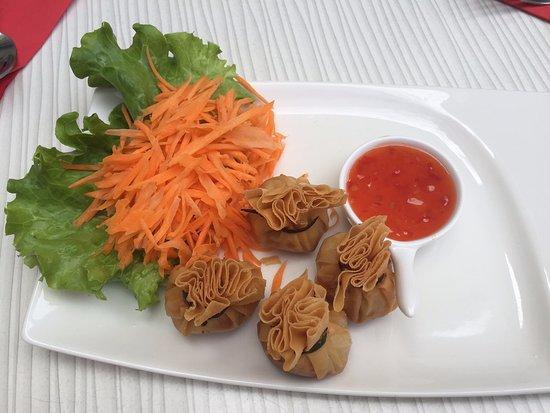 Chada thai cuisine & bar