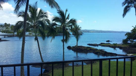 Wai'oli Lounge & iCafé