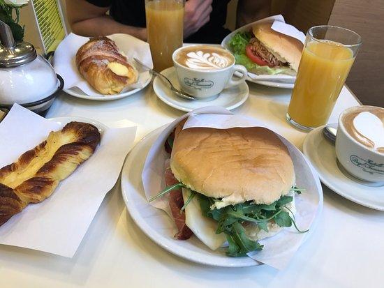 Caffe degli Innocenti