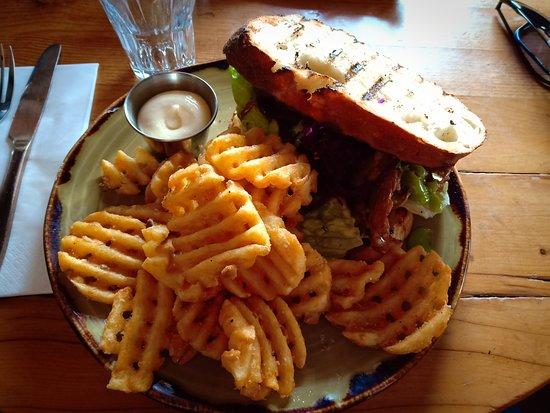 Saeta Svínid Gastropub