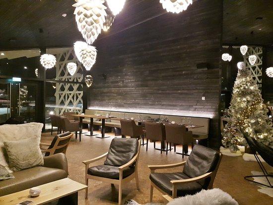 Rakas Restaurant & Bar