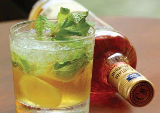 Lobby Lounge at Shangri-La Hotel