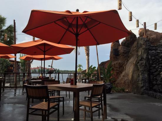 Trader Sam's Grog Grotto