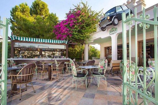 1947 - The Greek Mixology Bar & Dining