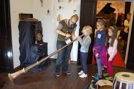 Museo degli strumenti musicali popolari