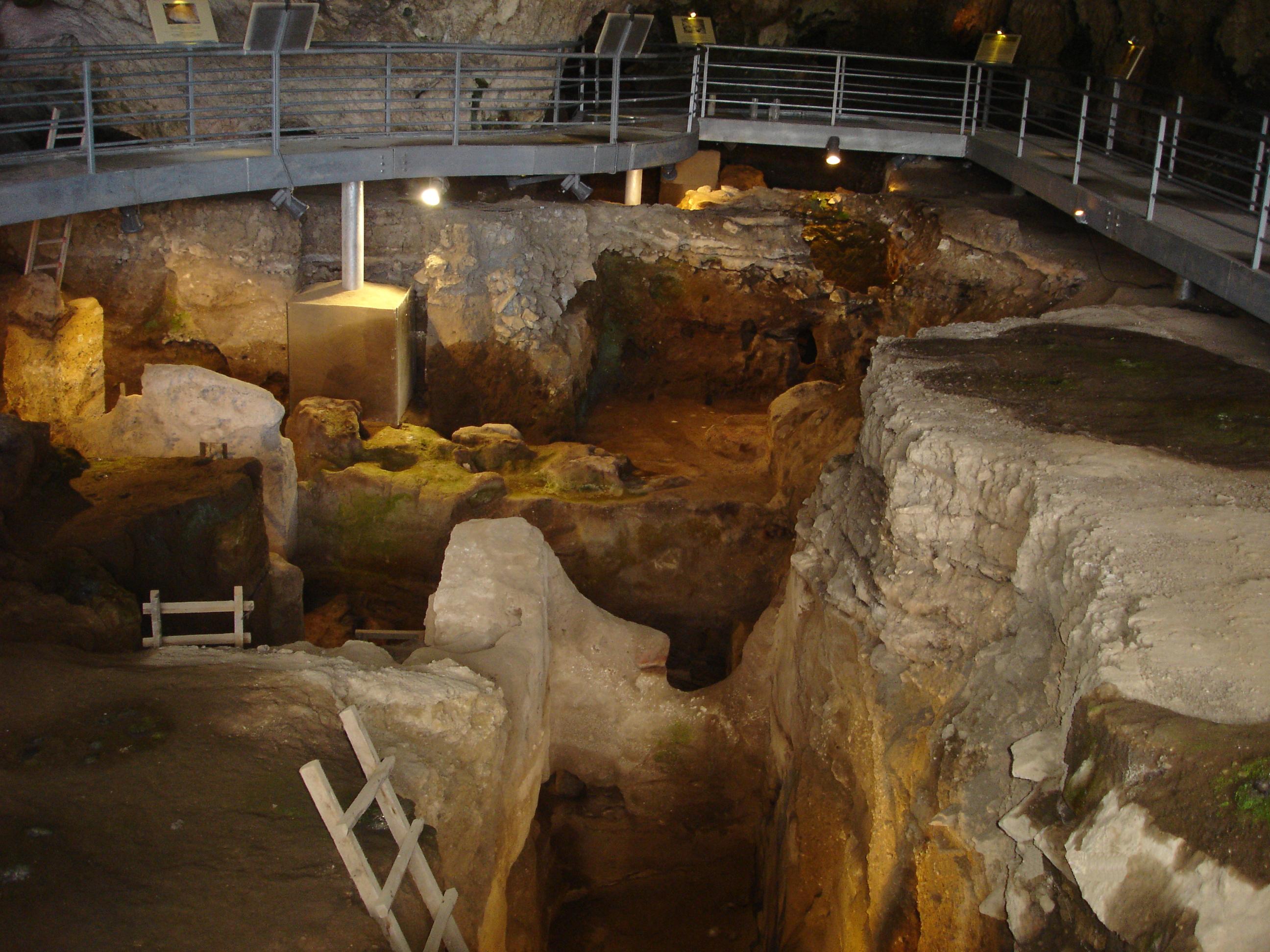 Grotta di Theopetra