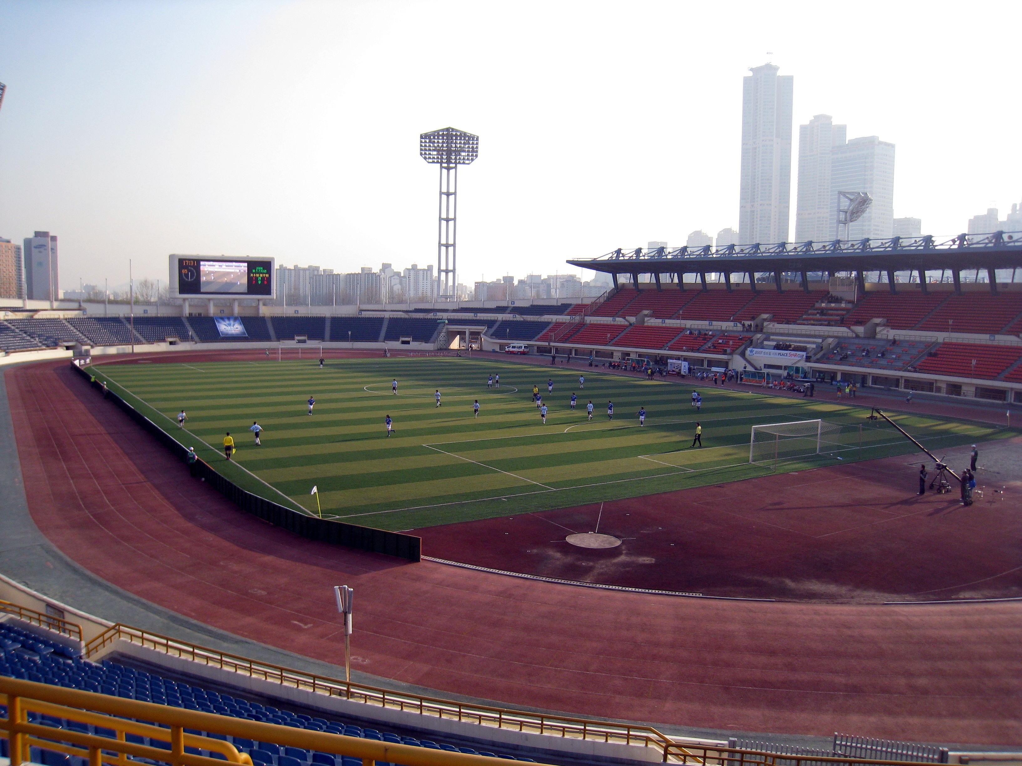 Stadio di Mokdong