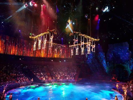 Teatro The House of Dancing Water