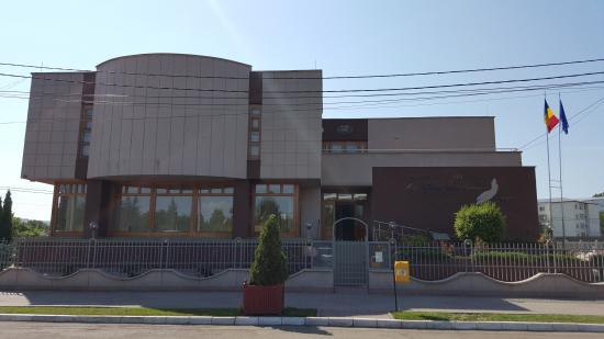 Pavilionul Expozitional Marcel Guguianu