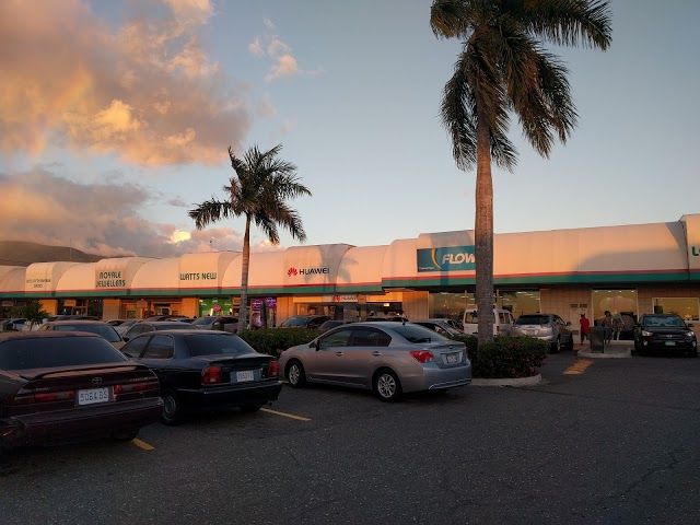 Centro commerciale Tropical Plaza