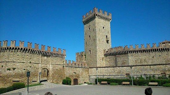 Castello di Vigoleno