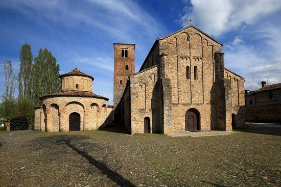 Chiesa di San Giovanni e il Battistero di Vigolo Marchese