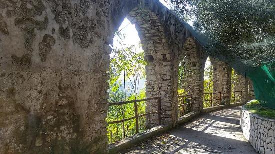 Acquedotto Medioevale