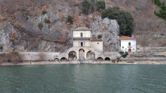 Chiesa della Madonna del Lago