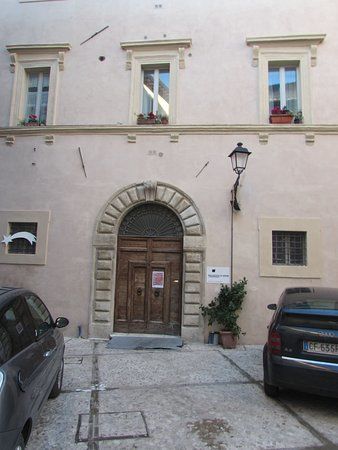 Palazzo Lucarini