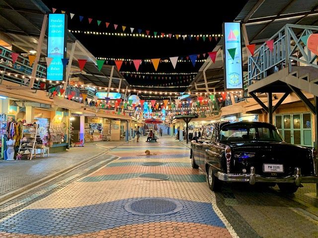 Mercato di Plearnwan