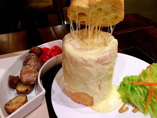 Lingo Restaurant and Wine Bar