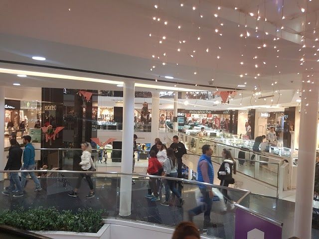LeMall Dbayeh