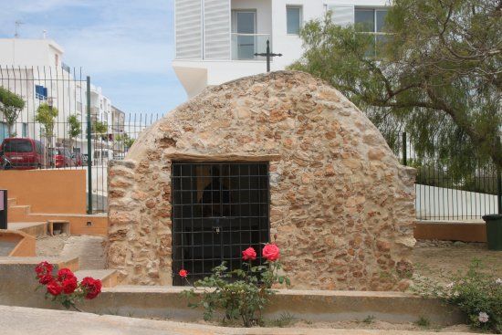 Sa Tanca Vella Chapel