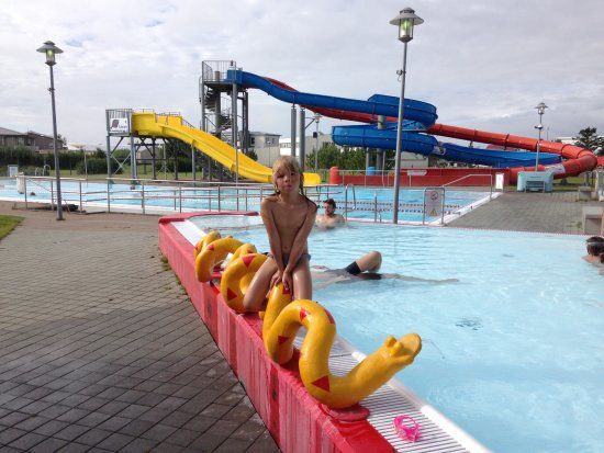 Hofn Swimming Pool