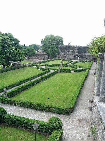 Palazzo Gonzaga-Guerrieri