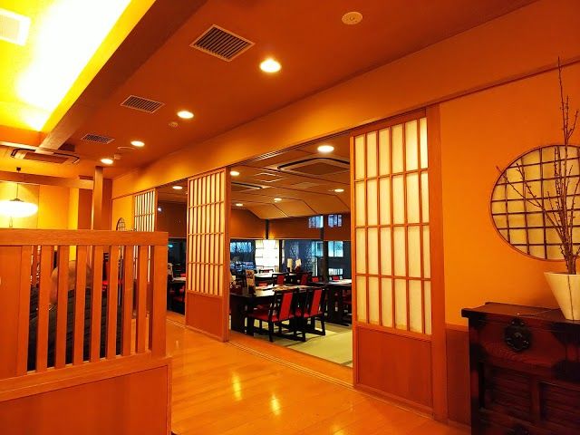 Kagonoya Shijo Karasuma