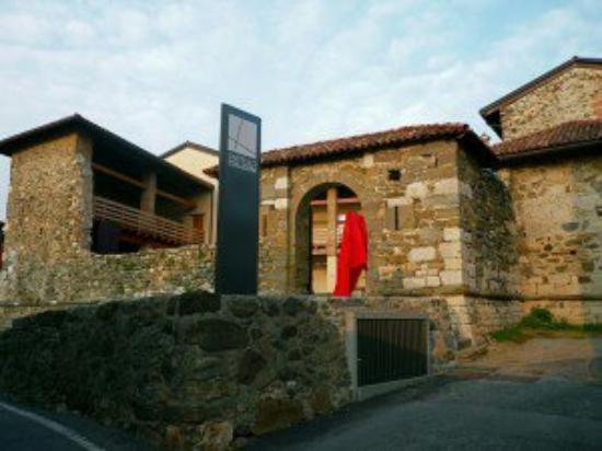 Castello Colleoni di Solza