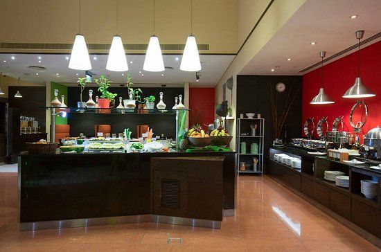 Lounge Cafe Restaurant